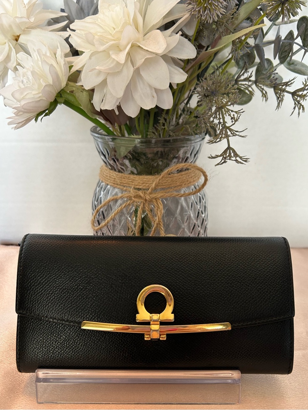 Salvatore Ferragamo Clip Continental Wallet